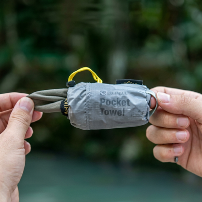 Toalla Compacta con Mini Bolsa de Transporte